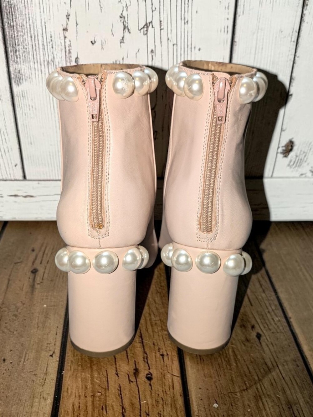 Katy Perry Blush Pink Pearl Embellished Block Heel Booties 8.5 - Picture 4 of 7